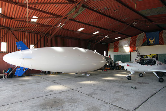 7-m-rc-blimp-final-works